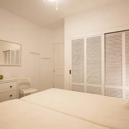 아파트 Apartamento 1 *